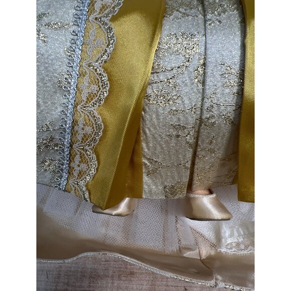 Madame Alexander First Lady Doll Series Mary McKee 14" Collectible - Picture 4 of 5